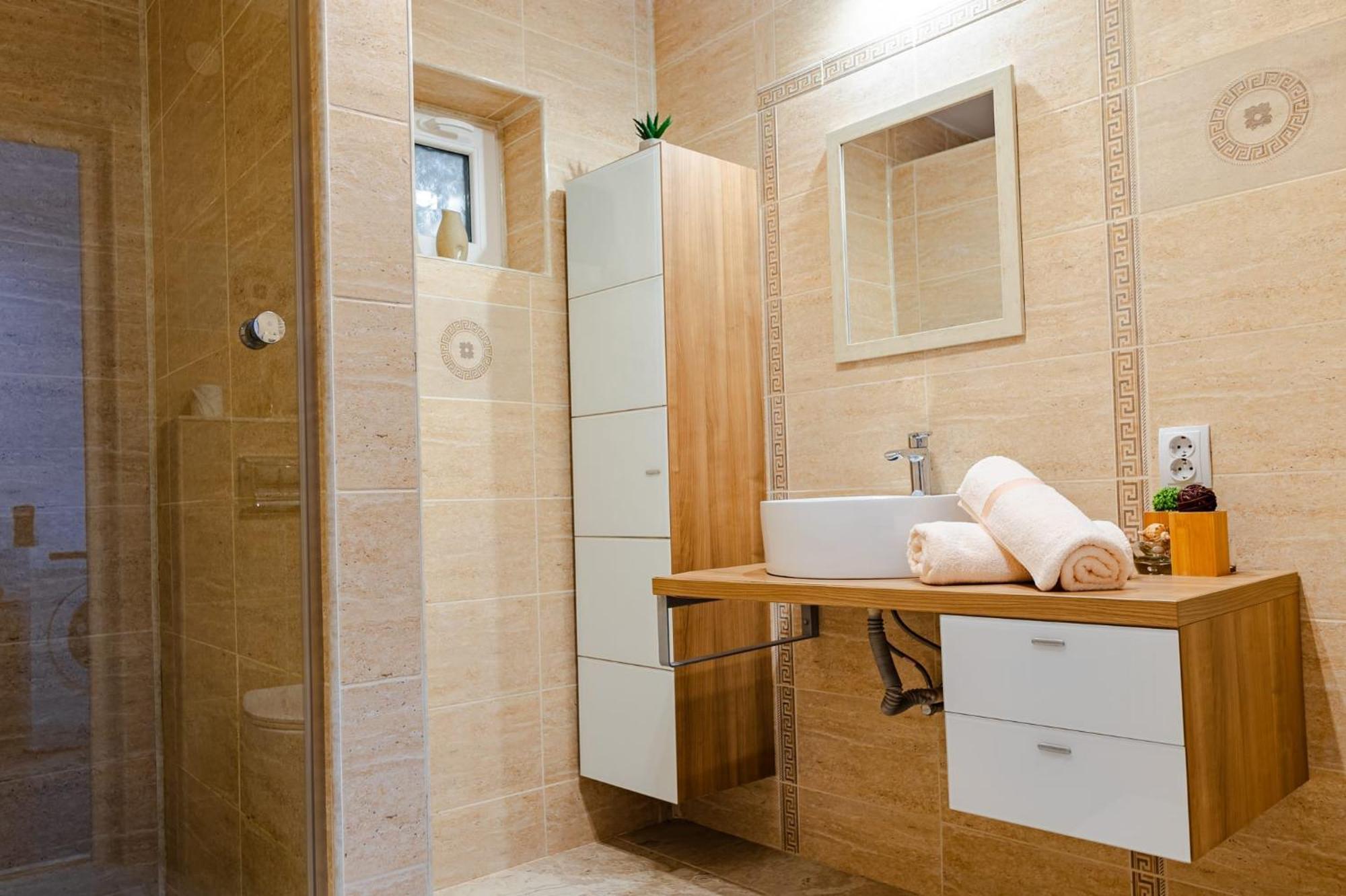 Christian Haus Sibiu Hotel Ngoại thất bức ảnh