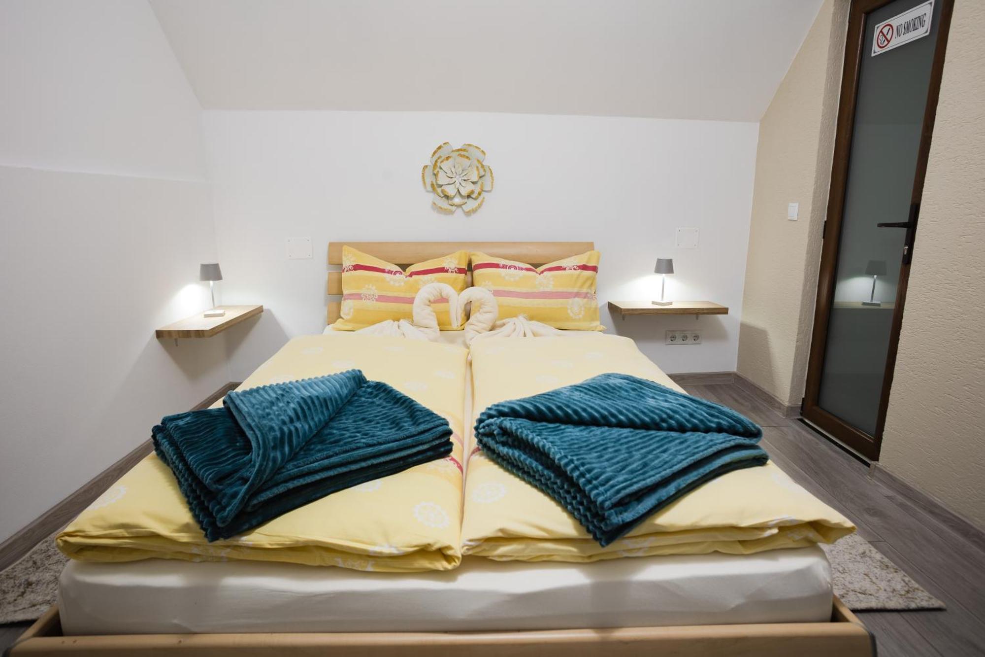 Christian Haus Sibiu Hotel Ngoại thất bức ảnh